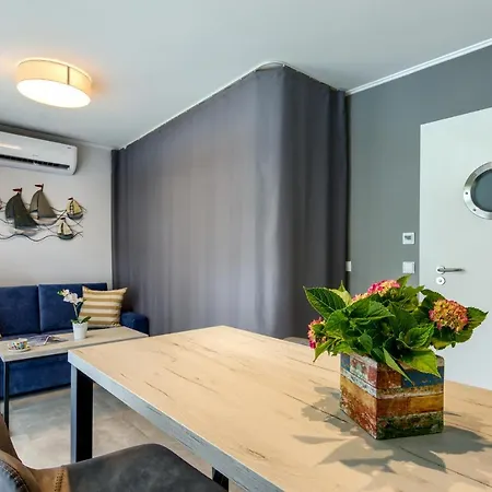 Enklawa * Mikolajki (Mragowo)