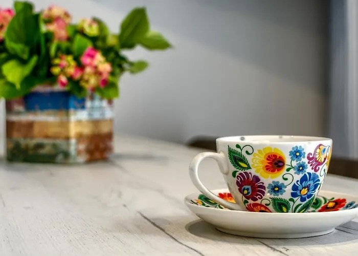 Enklawa * Mikołajki