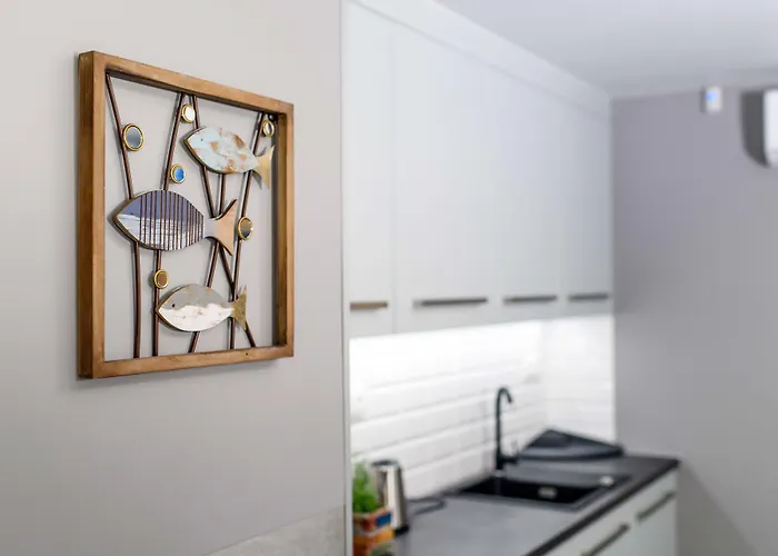 Enklawa * Mikołajki